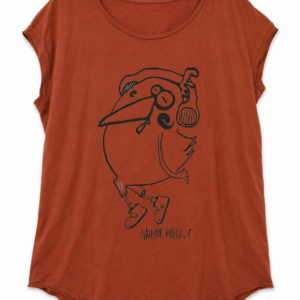Gallina Ribelle con le cuffie — T-shirt color mattone
